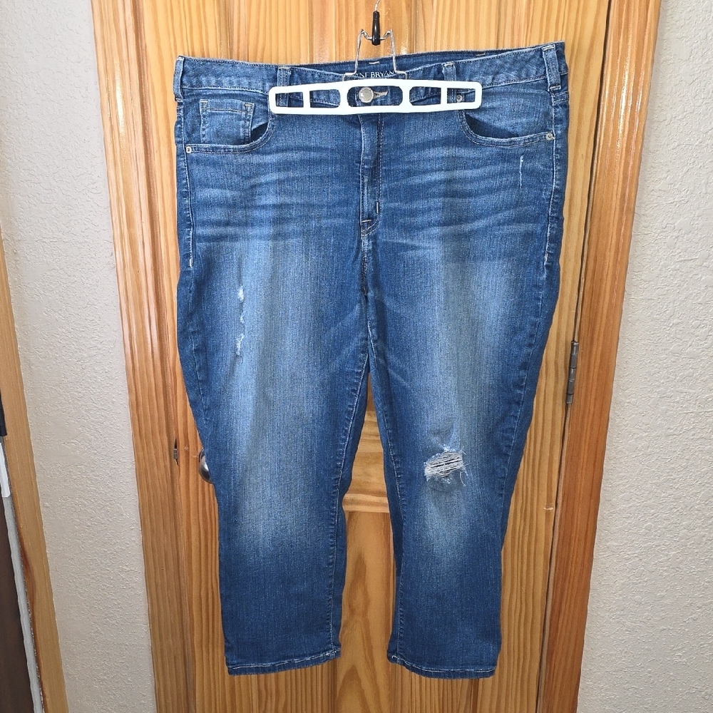 Lane Bryant Capris- Size 22